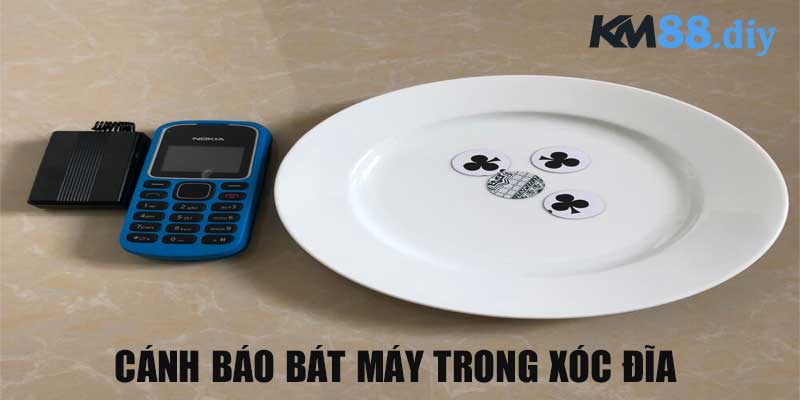 Bát máy xóc đĩa bịp